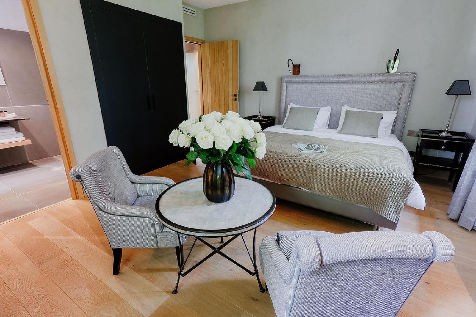 Bastide Saint Julien Bed and Breakfast La Celle  Buitenkant foto