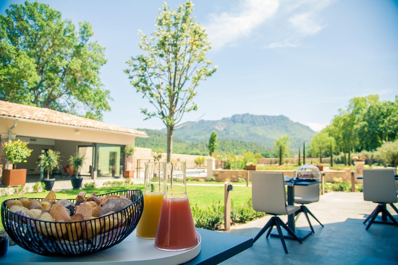 Bastide Saint Julien Bed and Breakfast La Celle  Buitenkant foto